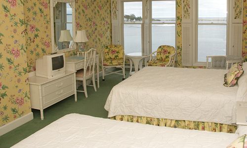 Hotel Iroquois แมคคิแนคไอแลนด์ ภายนอก รูปภาพ