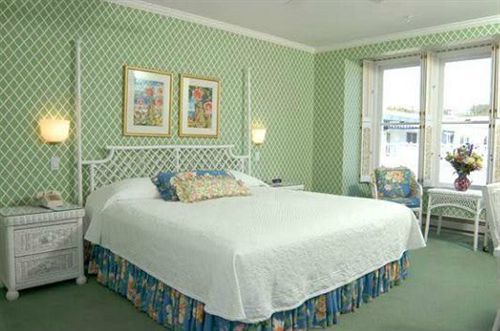 Hotel Iroquois แมคคิแนคไอแลนด์ ภายนอก รูปภาพ